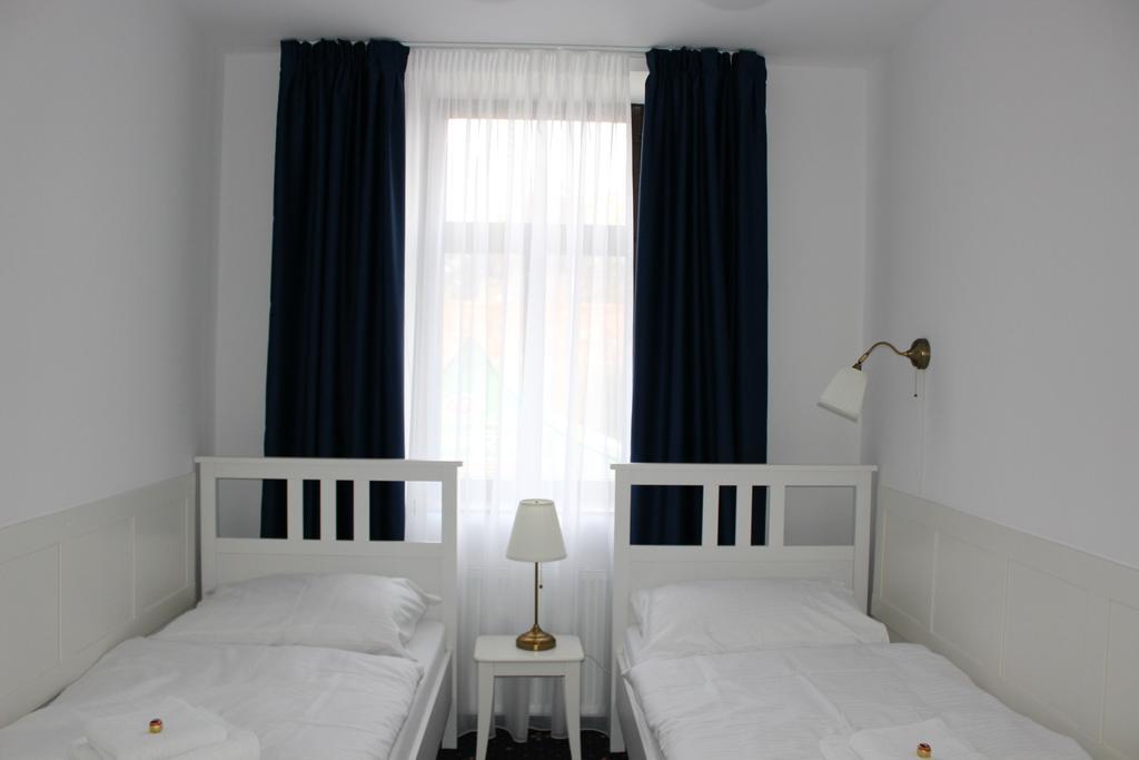 Hotel Amadeus 捷克布杰约维采 外观 照片